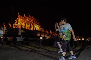 BIB: 710
                            <button type="button" onclick="openModal(22291416)" class="btn btn-primary btn-sm float-right btn-popup" data-toggle="modal" data-target=".modal-high-quality">
                        <i class="fas fa-shopping-cart"></i> Add to Cart
                    </button>
                                            <button type="button" onclick="isThisMe(22291416, true)" class="btn btn-success btn-sm float-right btn-popup btn-isme hidden" data-toggle="tooltip" data-placement="bottom" title="นี่คือรูปของคุณใช่ไหม คลิกที่นี่เพื่อเอาเข้าอัลบั้ม">
                        <i class="fas fa-plus"></i> Add to album
                    </button>
                    <button type="button" onclick="isThisMe(22291416, false)" class="btn btn-warning btn-sm float-right btn-popup btn-isnotme hidden">
                        <i class="fas fa-ban"></i> Remove from album
                    </button>